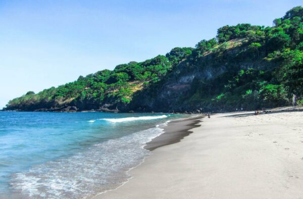Virgin Beach Candidasa Bali, salah satu pantai rekreasi rekomendasi yang masih alami